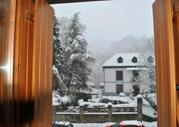 La Casa De La Montana Escarrilla